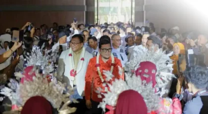 Asri Ludin Tambunan Hadiri Pelantikan pengurus DPD LPM Deli Serdang